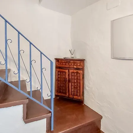 Vakantiehuis Gorgeous In With Kitchenette El Gastor