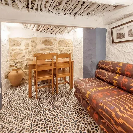 Gorgeous In With Kitchenette Vakantiehuis